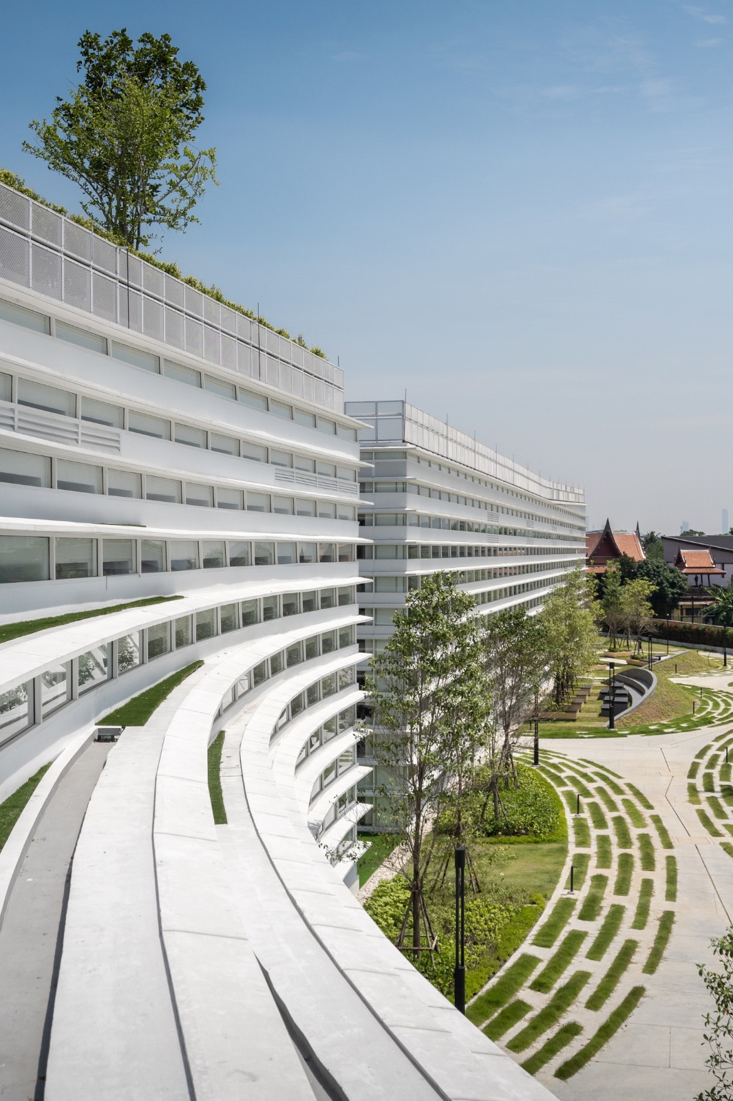 BIM建筑|扇形展开,泰国吞武里校园 SISB / Plan Architect BIM建筑|扇形展开,泰国吞武里校园 SISB / Plan Architect