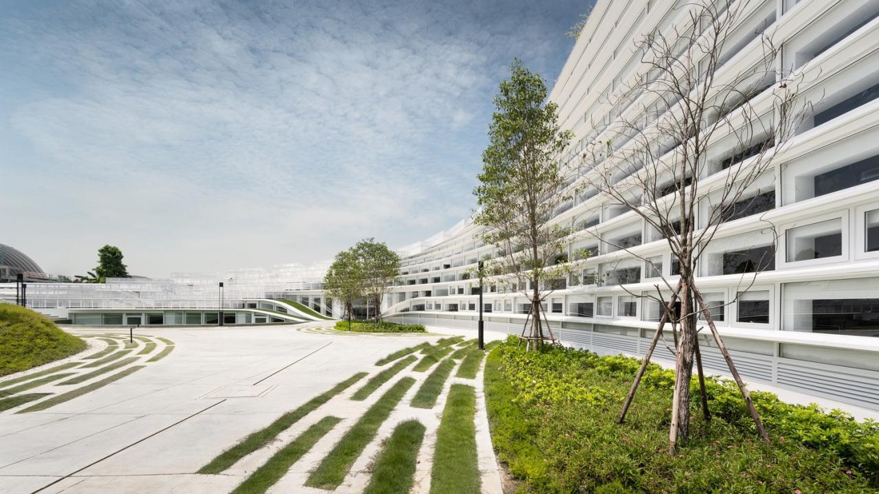 BIM建筑|扇形展开,泰国吞武里校园 SISB / Plan Architect BIM建筑|扇形展开,泰国吞武里校园 SISB / Plan Architect