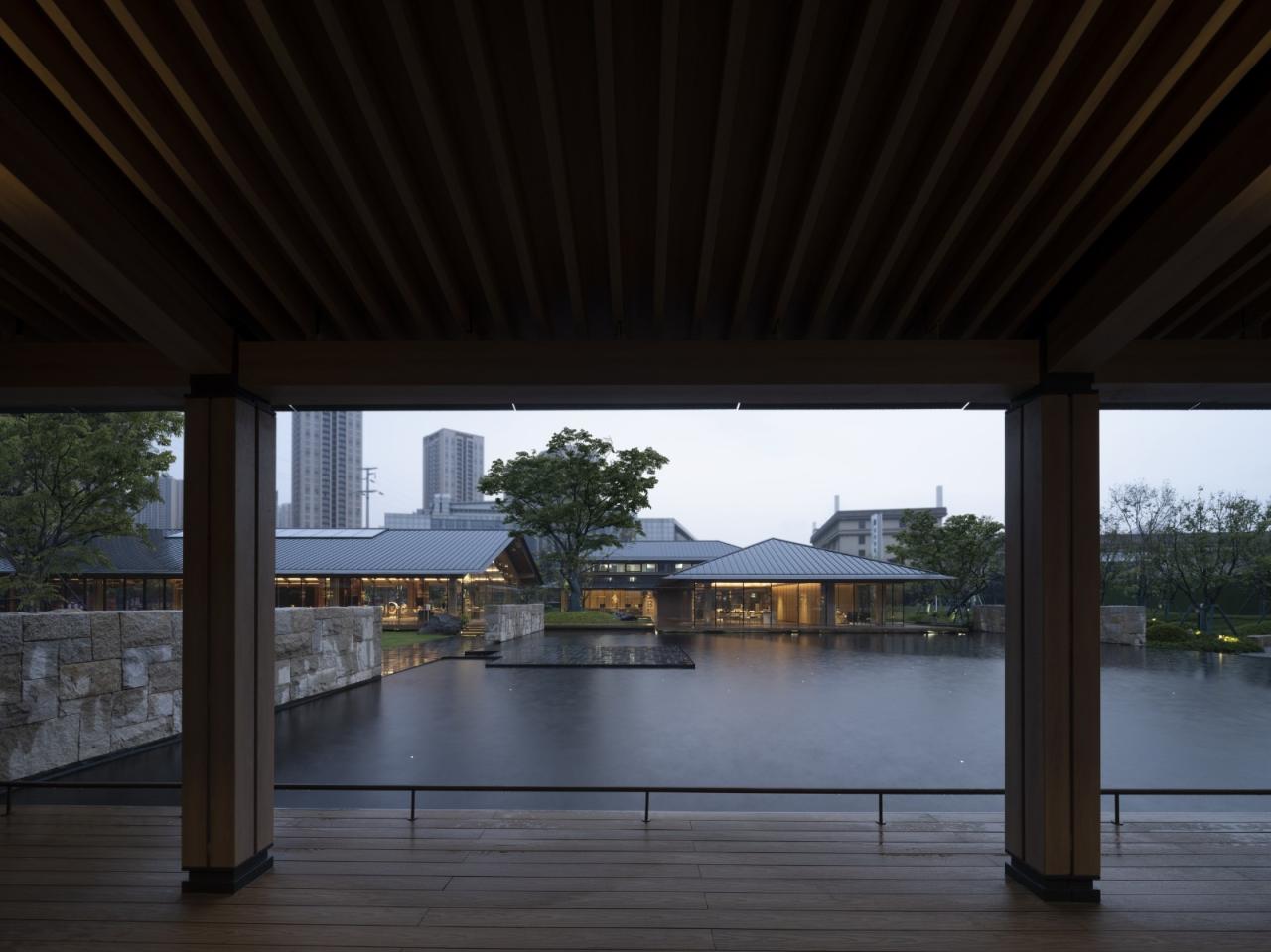 BIM建筑|昆明草海文星楼公园项目 / XAA建筑事务所詹涛工作室 BIM建筑|昆明草海文星楼公园项目 / XAA建筑事务所詹涛工作室