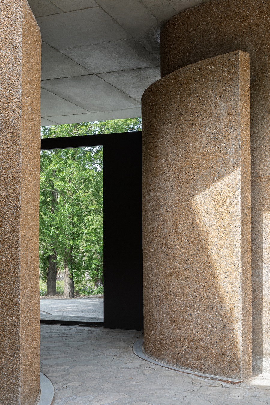 BIM建筑|苒仓民宿 / 阿穆隆设计工作室 BIM建筑|苒仓民宿 / 阿穆隆设计工作室