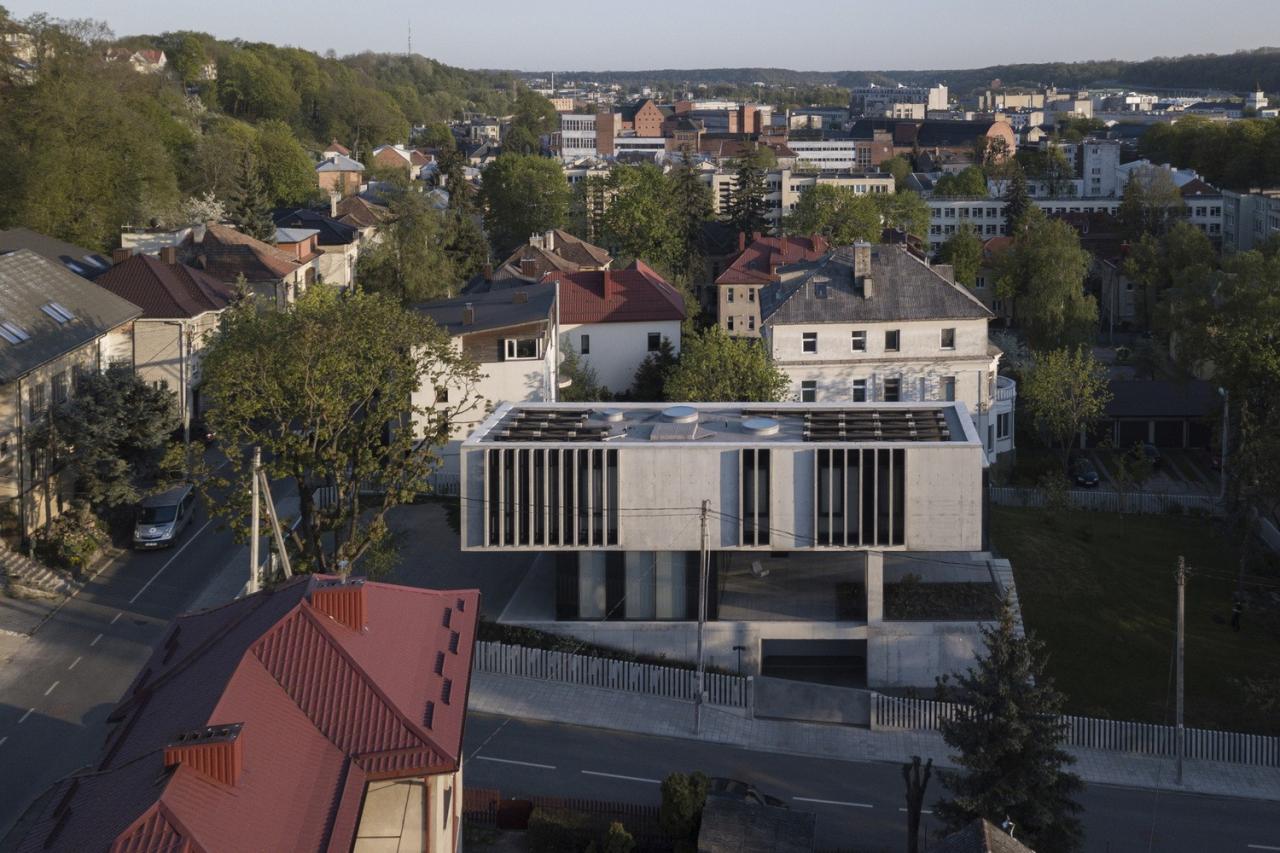 BIM建筑|现代主义混凝土住宅,考纳斯之家 / Architectural Bureau G.Natkevicius & Partners BIM建筑|现代主义混凝土住宅,考纳斯之家 / Architectural Bureau G.Natkevicius & Partners