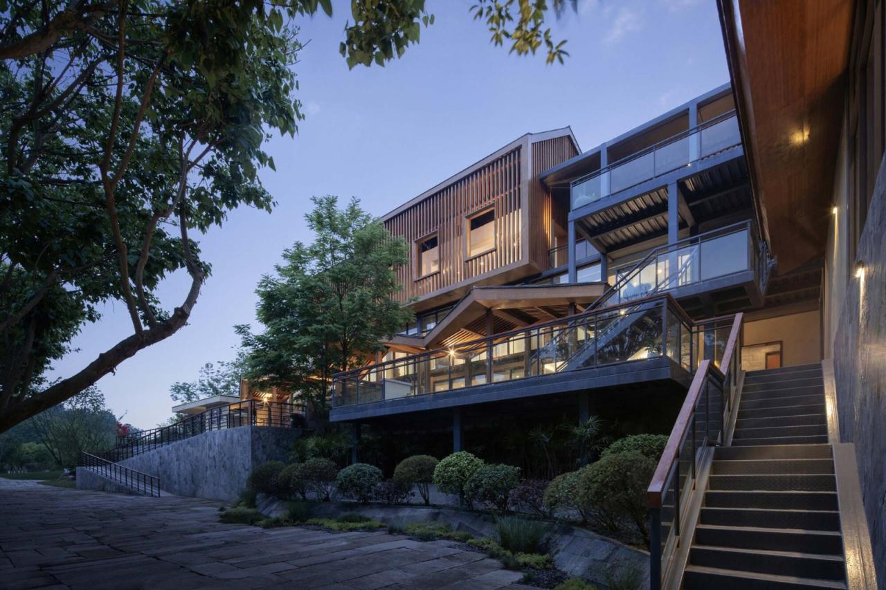 BIM建筑|明月湖沙金小学改造 / 重庆悦集建筑设计事务所 BIM建筑|明月湖沙金小学改造 / 重庆悦集建筑设计事务所