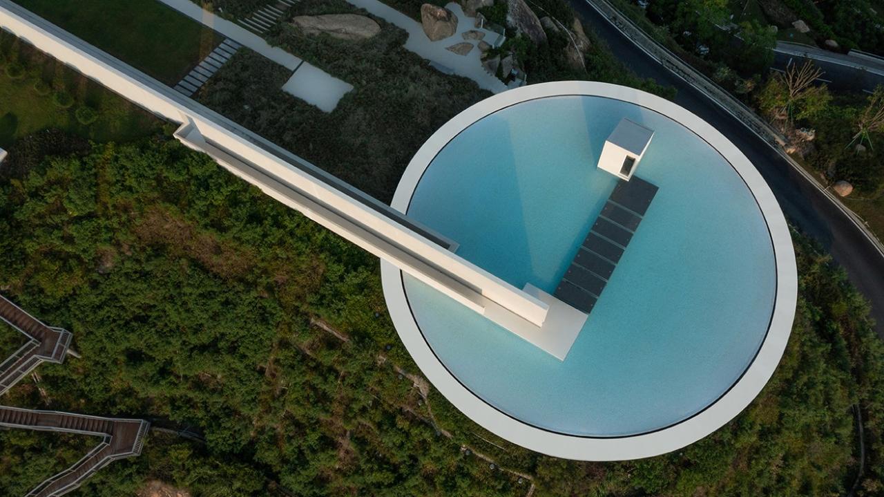 BIM建筑|悬崖上的海边书屋:惠州双月湾一滴水图书馆 / 三文建筑 BIM建筑|悬崖上的海边书屋:惠州双月湾一滴水图书馆 / 三文建筑