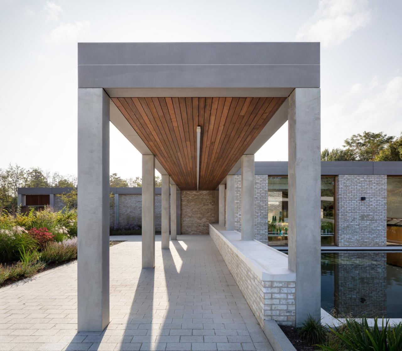 BIM建筑|吉尔福德火葬馆 / Haverstock BIM建筑|吉尔福德火葬馆 / Haverstock