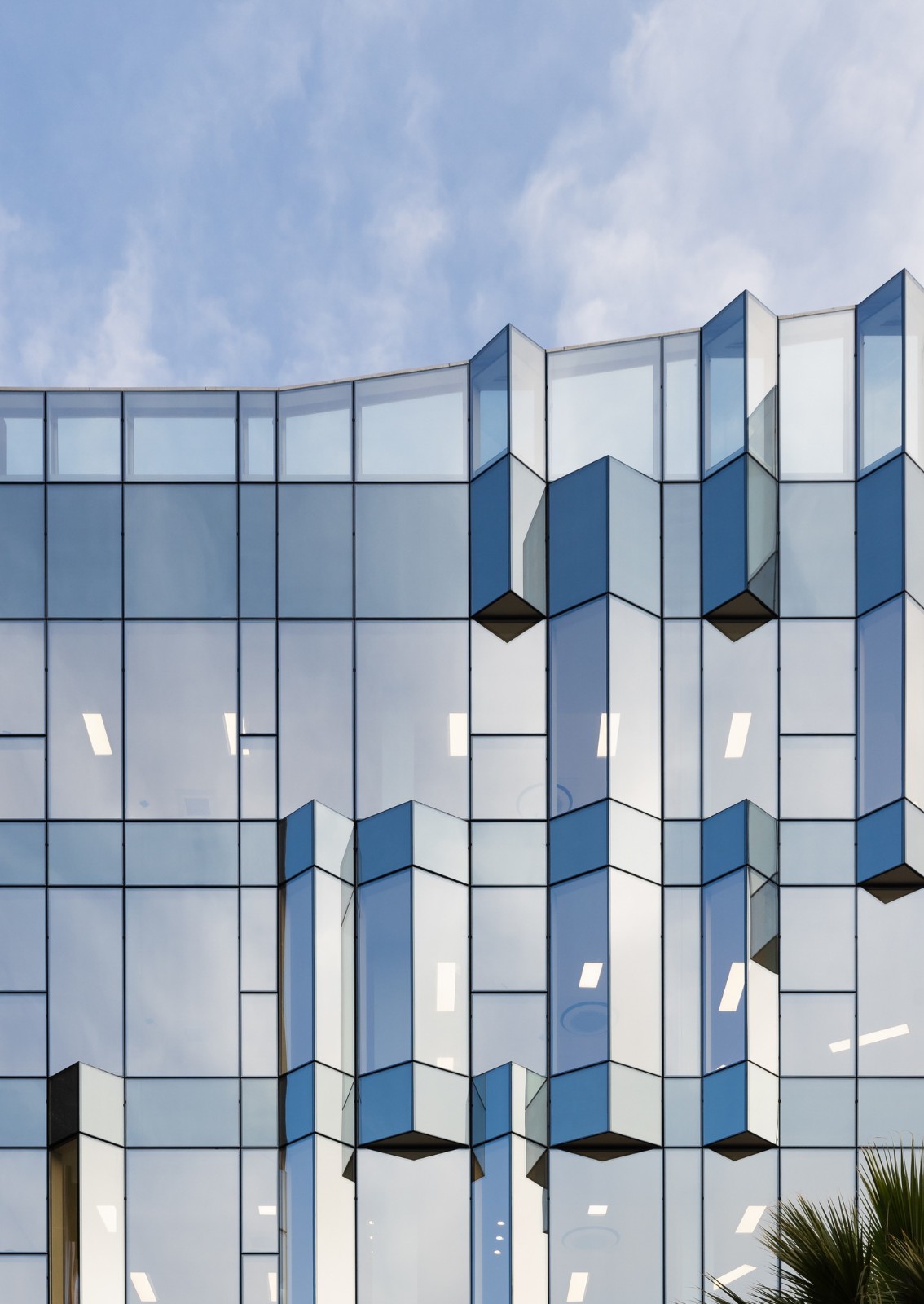 BIM建筑|Etraton 办公楼 / ARK-architecture BIM建筑|Etraton 办公楼 / ARK-architecture