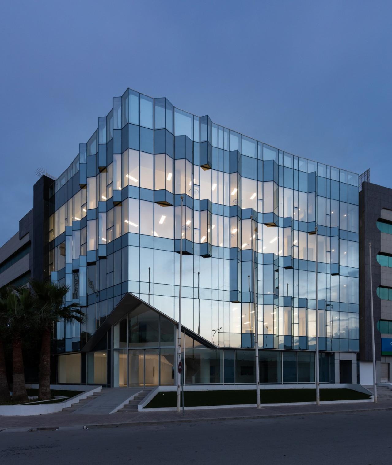 BIM建筑|Etraton 办公楼 / ARK-architecture BIM建筑|Etraton 办公楼 / ARK-architecture