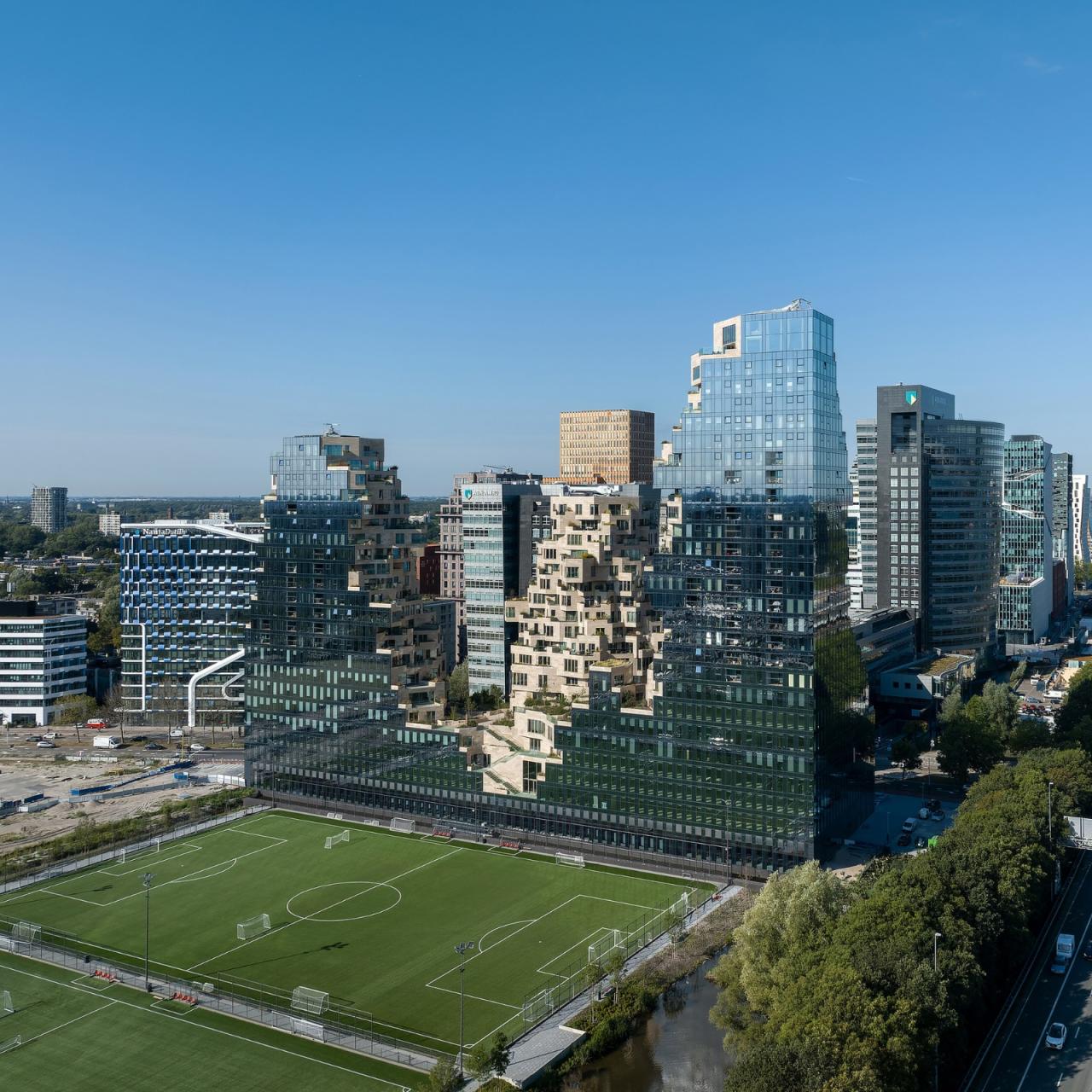 BIM建筑|“山谷”塔楼群 / MVRDV BIM建筑|“山谷”塔楼群 / MVRDV