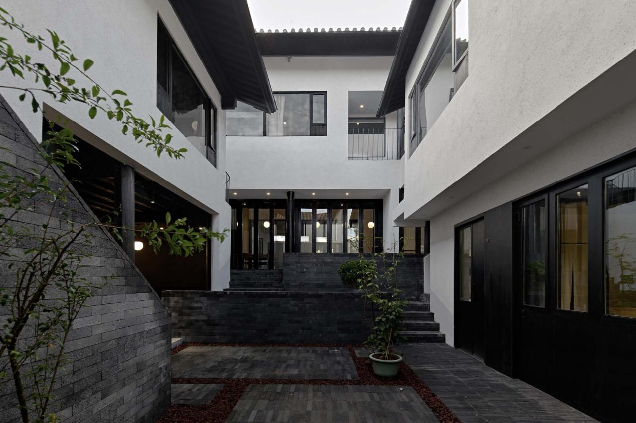 BIM建筑|腾冲叁柒廿壹院子 / 亼建筑 BIM建筑|腾冲叁柒廿壹院子 / 亼建筑