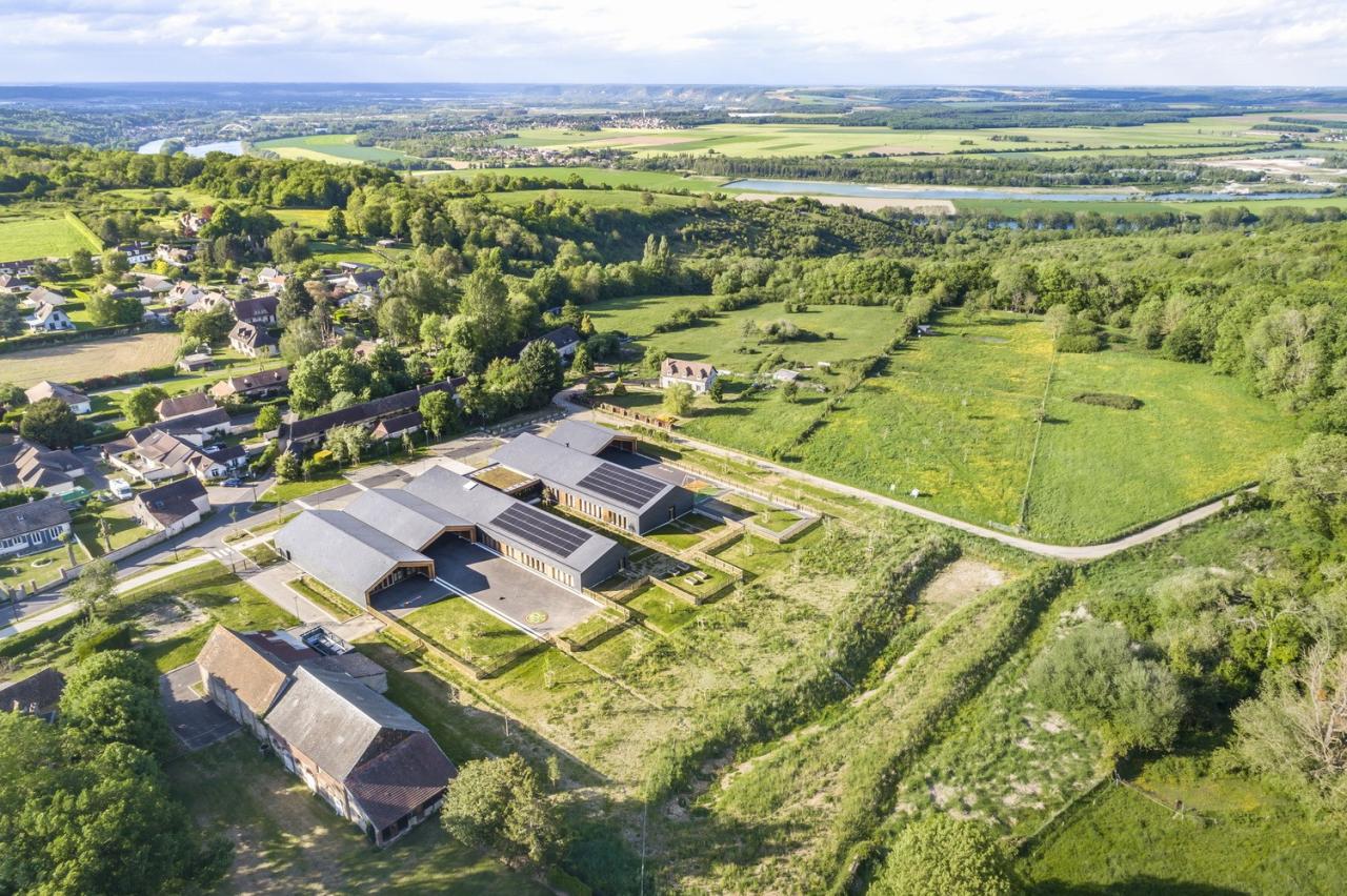 BIM建筑|Les Coteaux Fleuris 学校 / HEMAA Architectes + Hesters Oyon BIM建筑|Les Coteaux Fleuris 学校 / HEMAA Architectes + Hesters Oyon