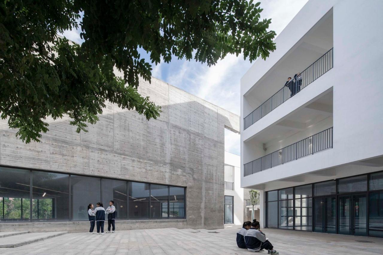 BIM建筑|友兰中学图艺综合楼 / WAU建筑事务所 BIM建筑|友兰中学图艺综合楼 / WAU建筑事务所