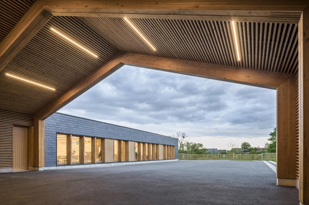 BIM建筑|Les Coteaux Fleuris 学校 / HEMAA Architectes + Hesters Oyon BIM建筑|Les Coteaux Fleuris 学校 / HEMAA Architectes + Hesters Oyon