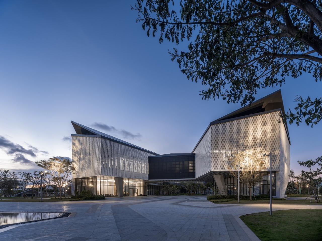 BIM建筑|三亚崖州湾科技城产业促进中心 / Gensler BIM建筑|三亚崖州湾科技城产业促进中心 / Gensler