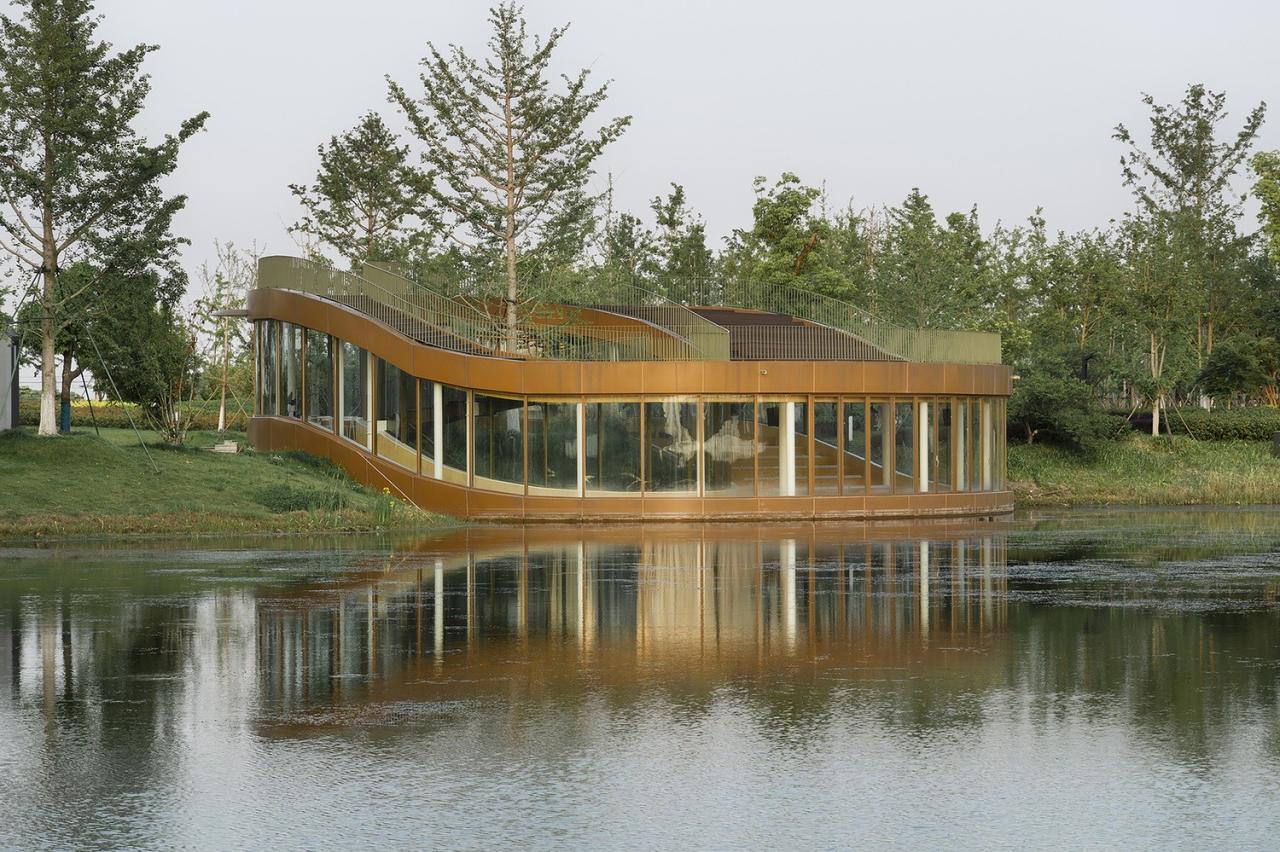 BIM建筑|湖畔剧场 / 禾下建筑社 + MADAM BIM建筑|湖畔剧场 / 禾下建筑社 + MADAM