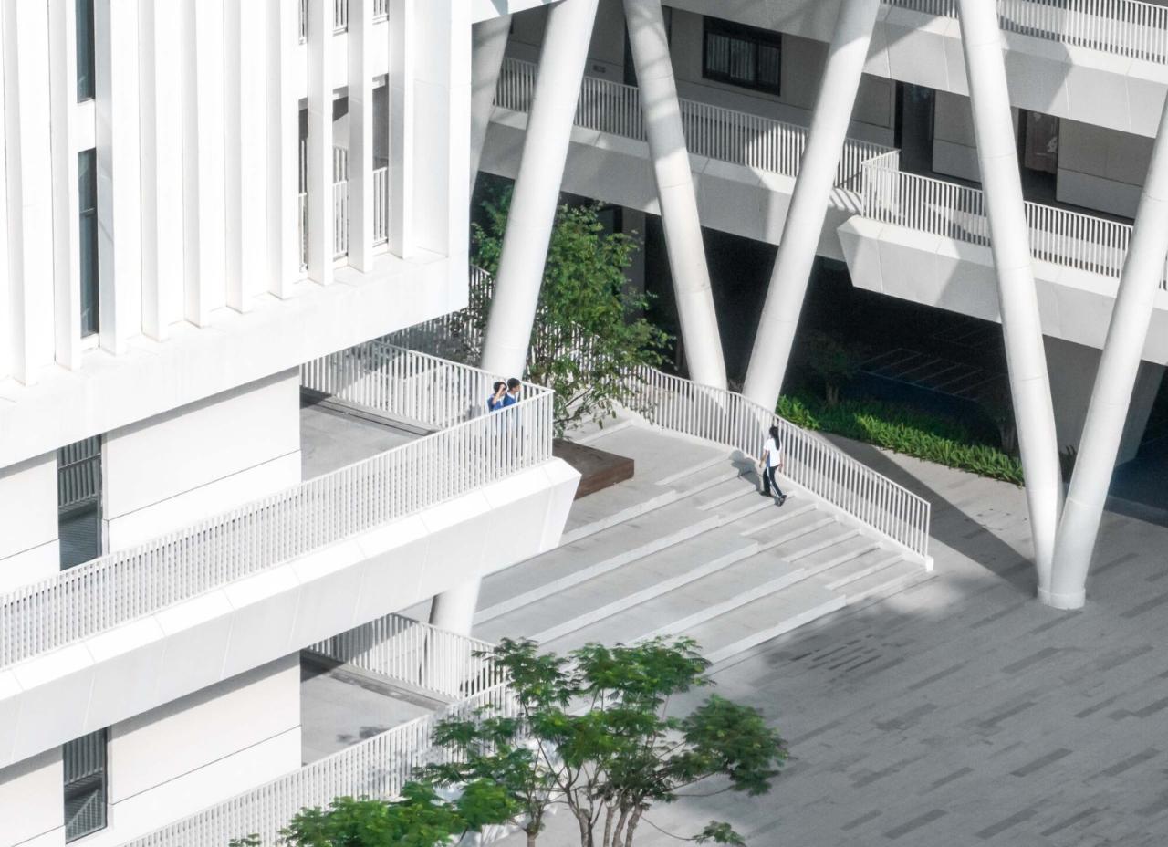BIM建筑|深圳市红山中学 / 华阳国际设计 BIM建筑|深圳市红山中学 / 华阳国际设计