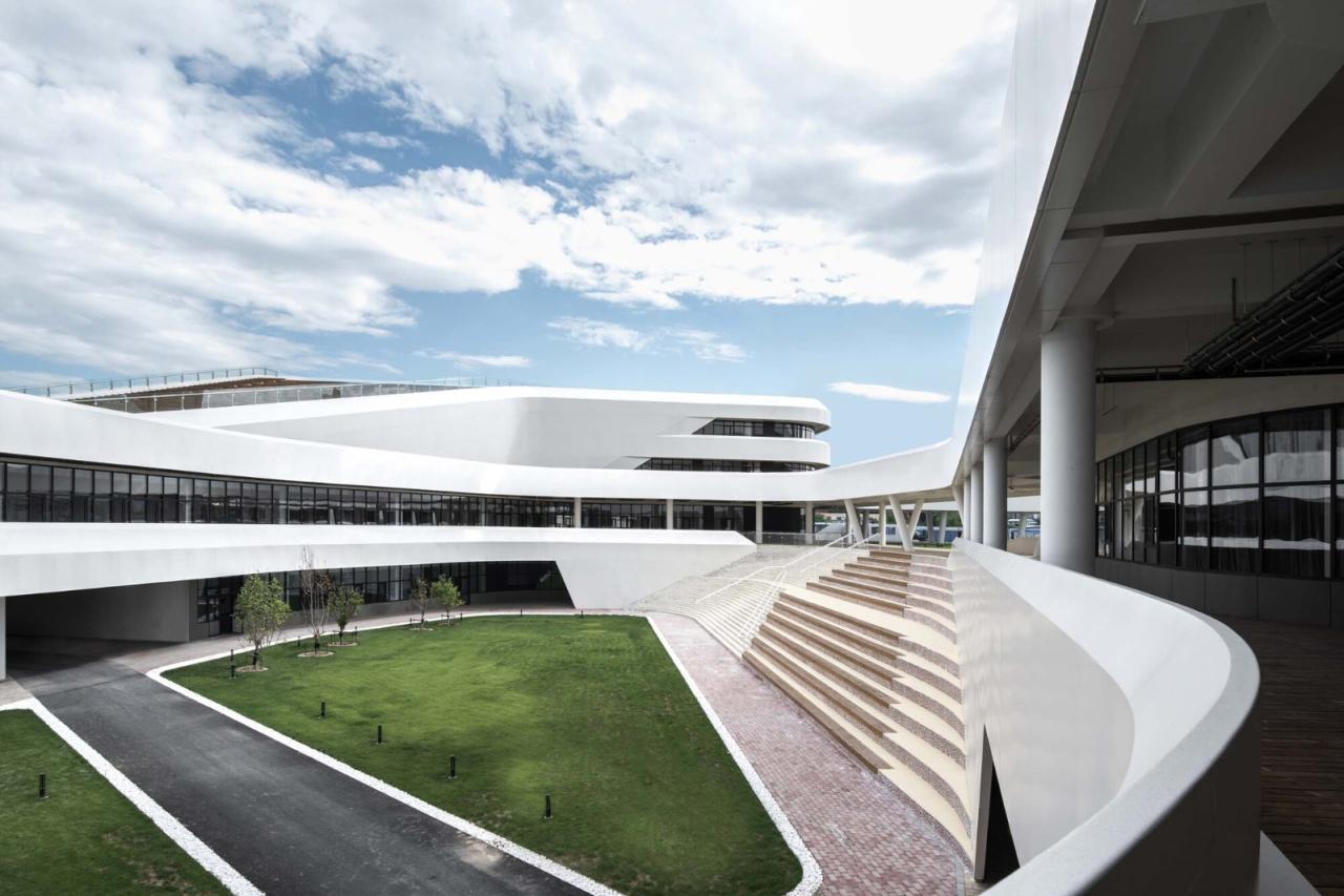 BIM建筑|清华大学附属中学广华学校 / 北京市建筑设计研究院 BIM建筑|清华大学附属中学广华学校 / 北京市建筑设计研究院