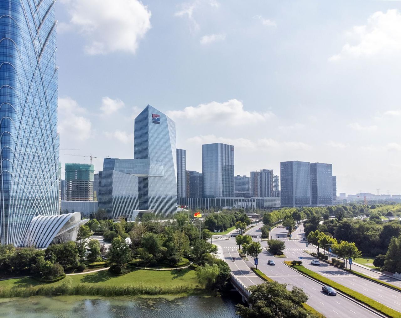 BIM建筑|巨石科技大厦 / 栖城设计 BIM建筑|巨石科技大厦 / 栖城设计