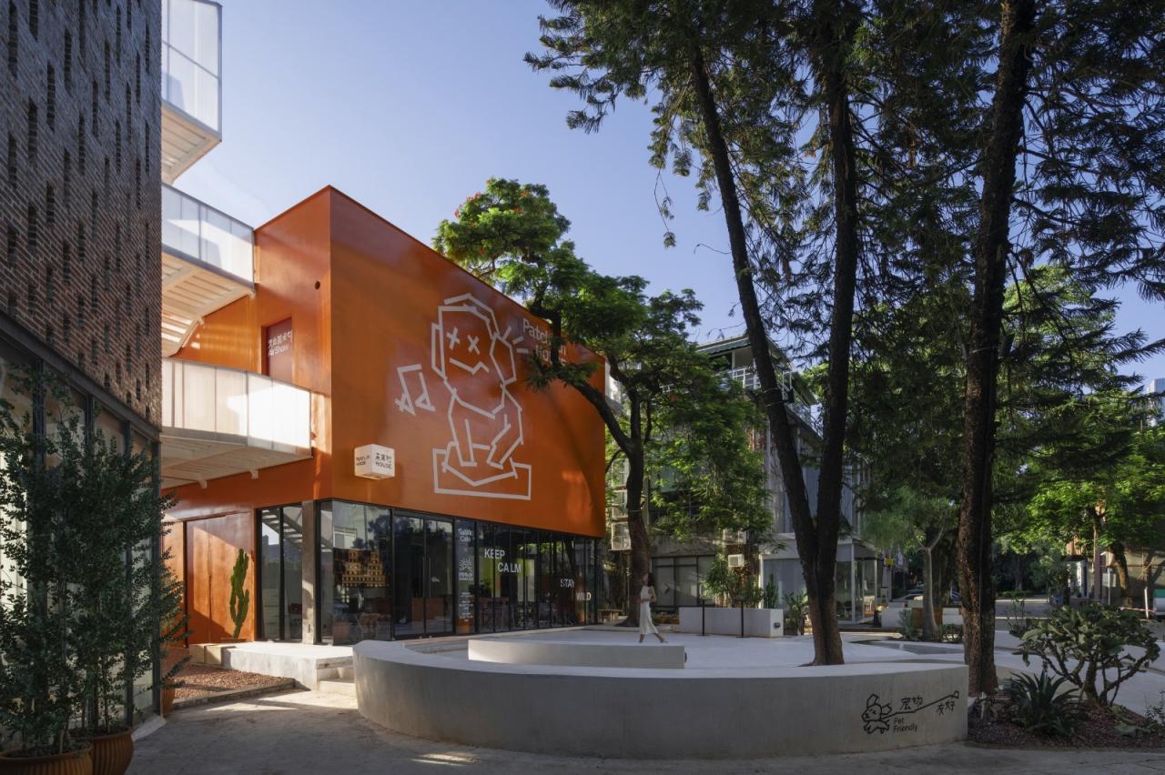 BIM建筑|工业遗址世界里的橙色糖果-未来社HOUSE / Wutopia Lab BIM建筑|工业遗址世界里的橙色糖果-未来社HOUSE / Wutopia Lab