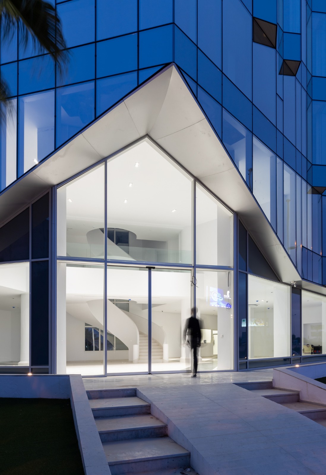 BIM建筑|Etraton 办公楼 / ARK-architecture BIM建筑|Etraton 办公楼 / ARK-architecture