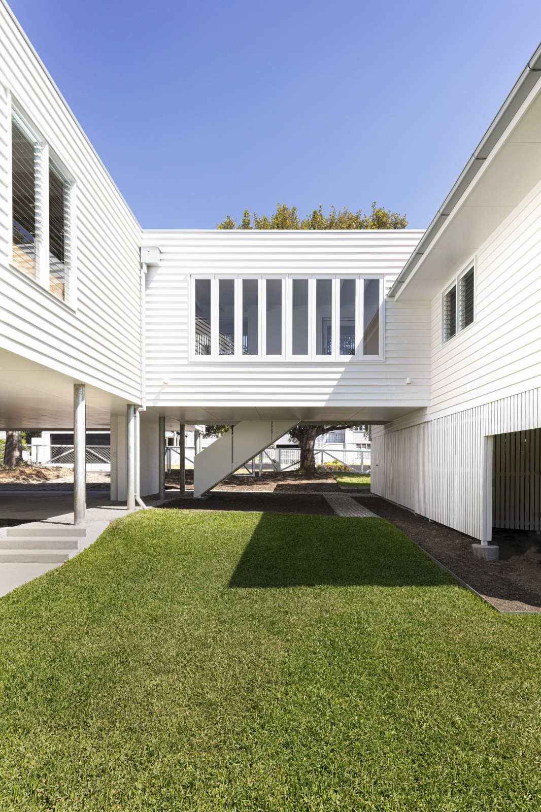 BIM建筑|亨德拉之家 / Wrightson Stewart + Barbara Bailey BIM建筑|亨德拉之家 / Wrightson Stewart + Barbara Bailey