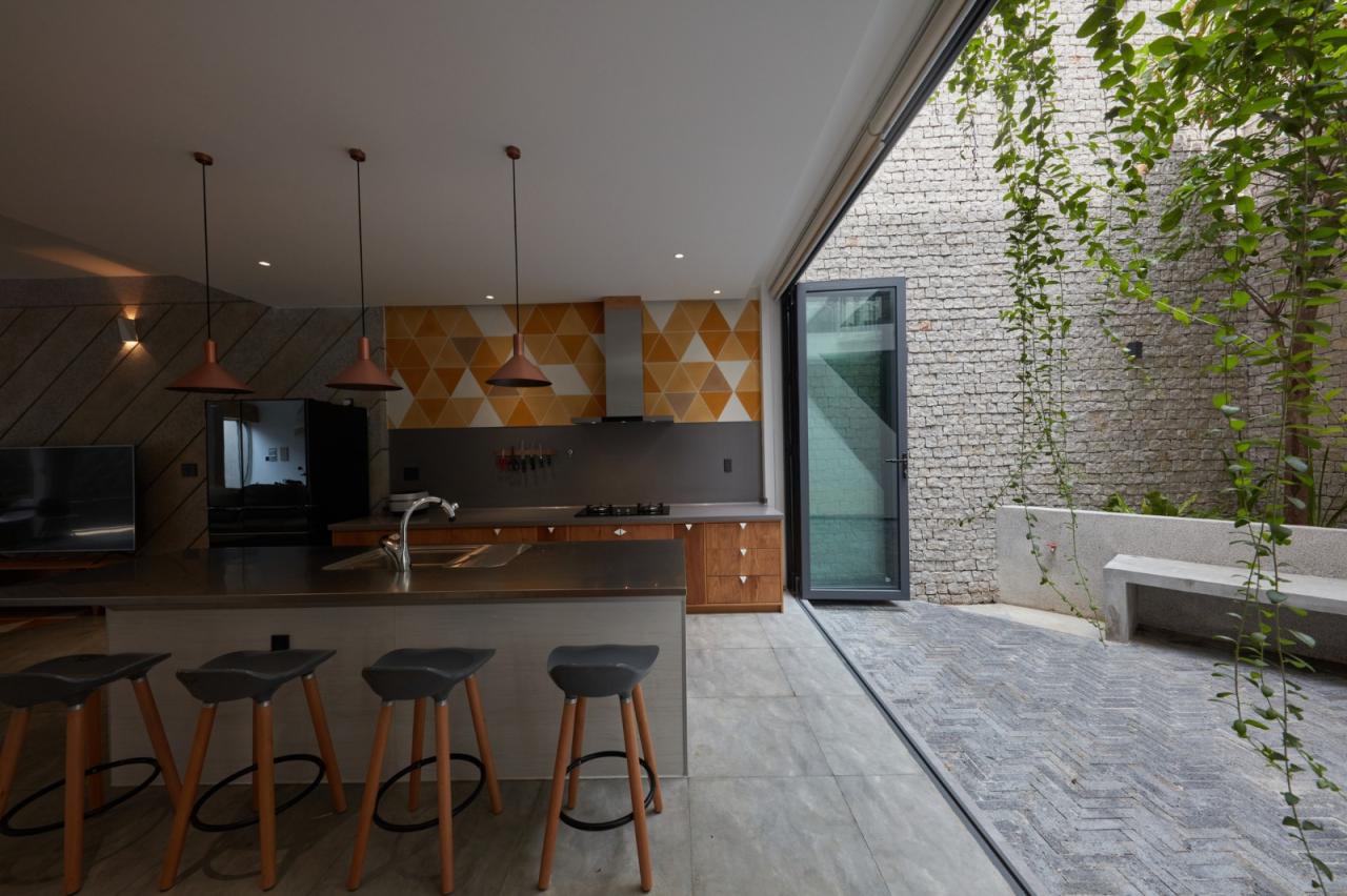 BIM建筑|三角形之家 / Khuon Studio BIM建筑|三角形之家 / Khuon Studio