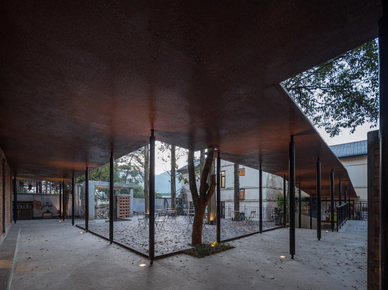 BIM建筑|龙游溪口镇乡村未来社区圃舍·溪口共享民宿 / 上海严旸建筑设计工作室 BIM建筑|龙游溪口镇乡村未来社区圃舍·溪口共享民宿 / 上海严旸建筑设计工作室
