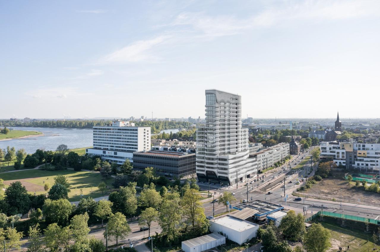 BIM建筑|RKM740“拉链” 塔楼 / J. Mayer H. Architects BIM建筑|RKM740“拉链” 塔楼 / J. Mayer H. Architects