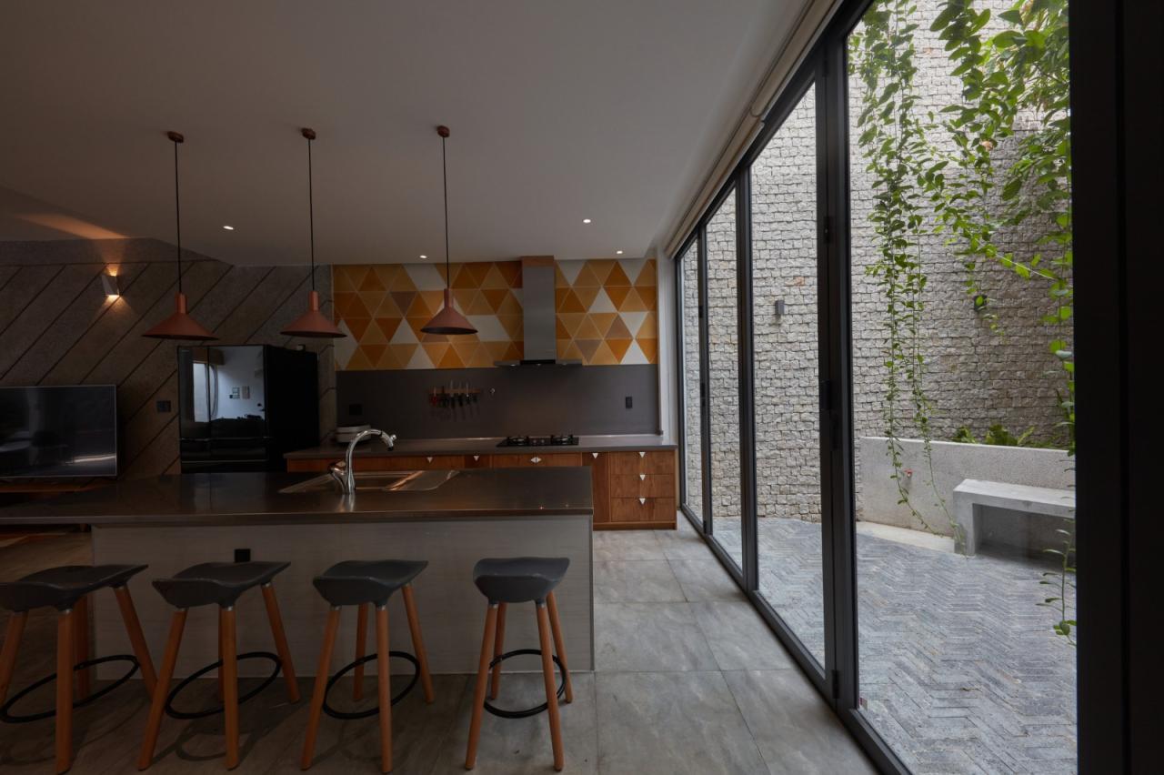 BIM建筑|三角形之家 / Khuon Studio BIM建筑|三角形之家 / Khuon Studio