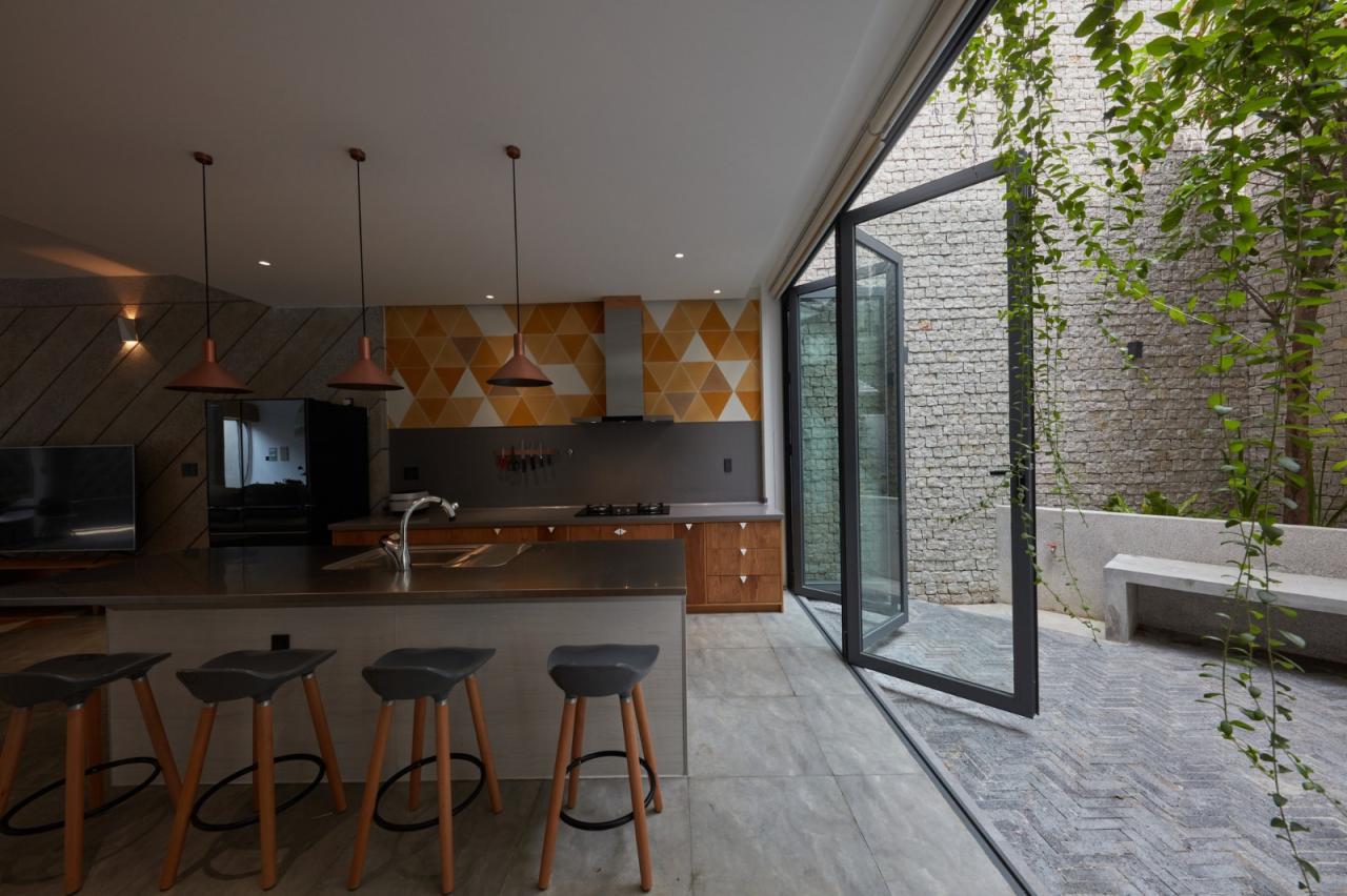 BIM建筑|三角形之家 / Khuon Studio BIM建筑|三角形之家 / Khuon Studio