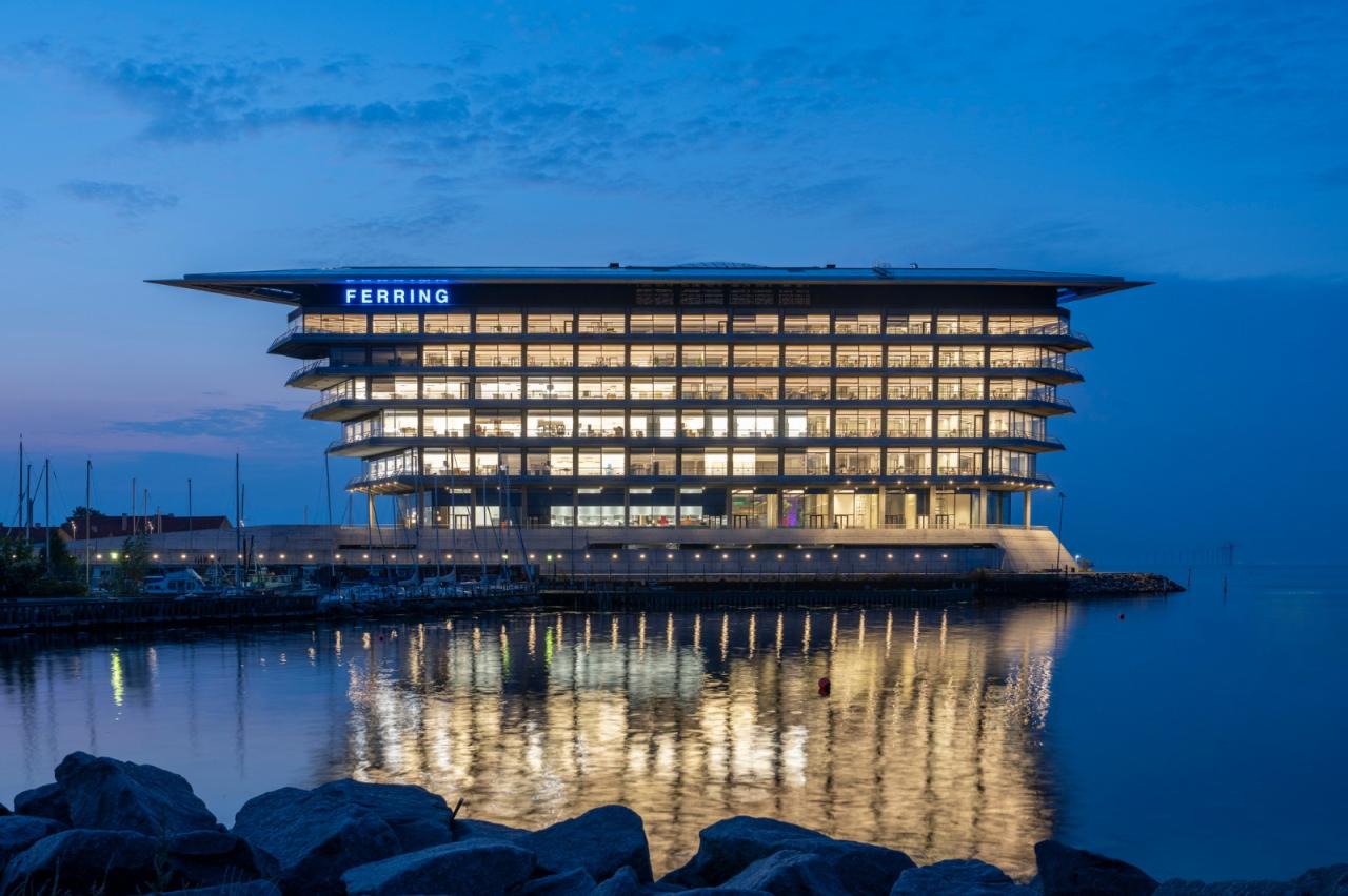 BIM建筑|辉凌制药总部 / Foster + Partners BIM建筑|辉凌制药总部 / Foster + Partners