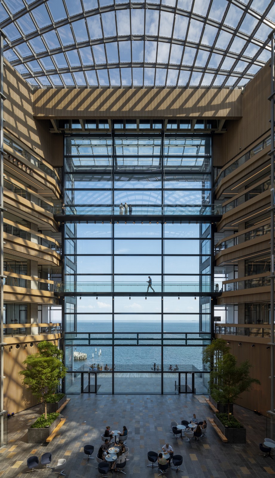 BIM建筑|辉凌制药总部 / Foster + Partners BIM建筑|辉凌制药总部 / Foster + Partners