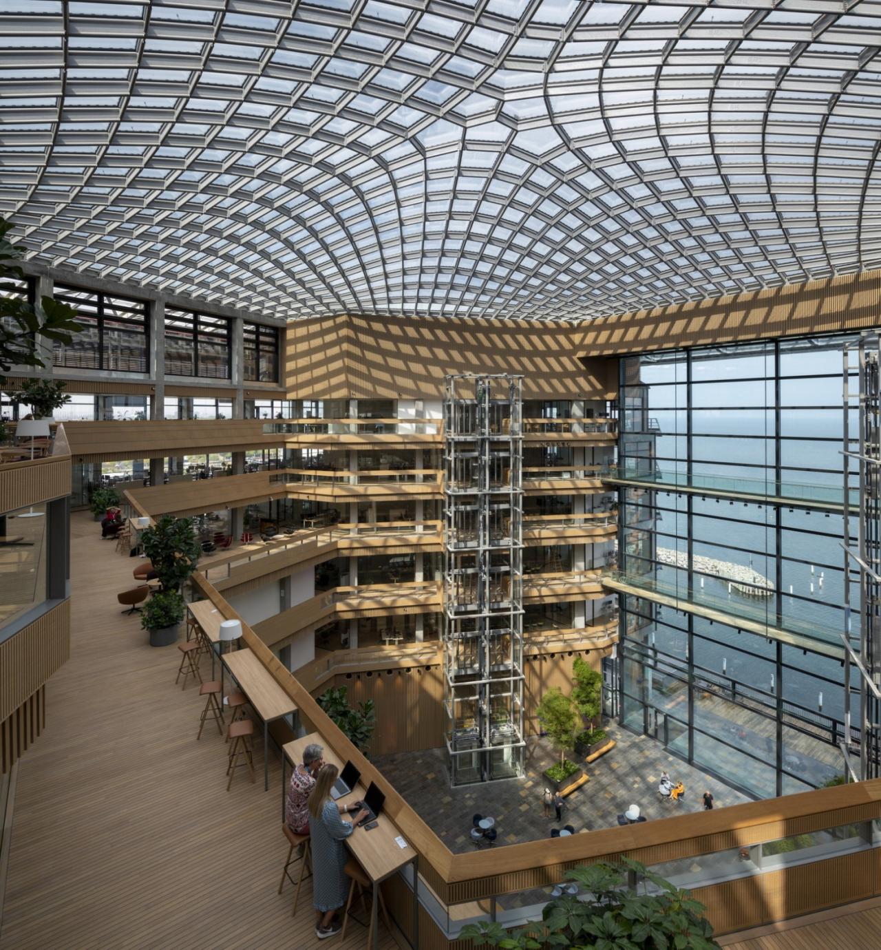 BIM建筑|辉凌制药总部 / Foster + Partners BIM建筑|辉凌制药总部 / Foster + Partners