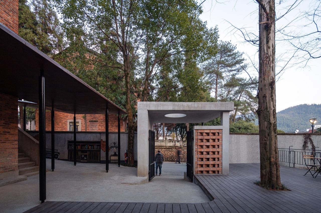 BIM建筑|龙游溪口镇乡村未来社区圃舍·溪口共享民宿 / 上海严旸建筑设计工作室 BIM建筑|龙游溪口镇乡村未来社区圃舍·溪口共享民宿 / 上海严旸建筑设计工作室