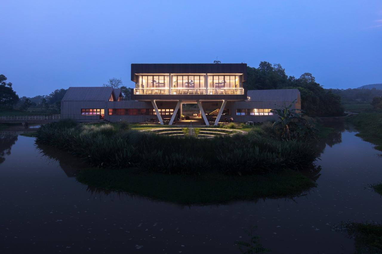 BIM建筑|释放天性的乡村俱乐部 :江小白的一亩三分地 JOYBO FARM / 未见筑设计事务所 BIM建筑|释放天性的乡村俱乐部 :江小白的一亩三分地 JOYBO FARM / 未见筑设计事务所