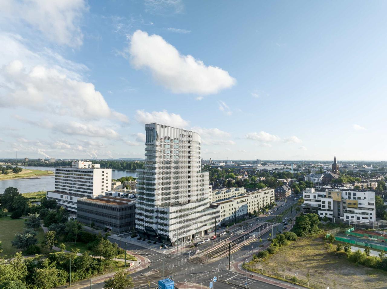 BIM建筑|RKM740“拉链” 塔楼 / J. Mayer H. Architects BIM建筑|RKM740“拉链” 塔楼 / J. Mayer H. Architects