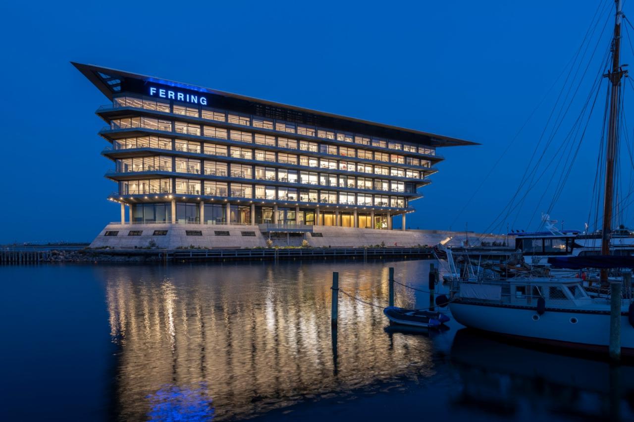 BIM建筑|辉凌制药总部 / Foster + Partners BIM建筑|辉凌制药总部 / Foster + Partners