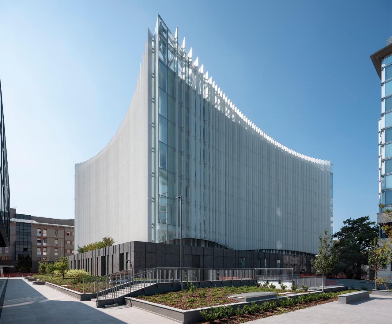 BIM建筑|会吸霾的医院:米兰圣拉斐尔医院新外科和急救中心 / MCA建筑事务所 BIM建筑|会吸霾的医院:米兰圣拉斐尔医院新外科和急救中心 / MCA建筑事务所