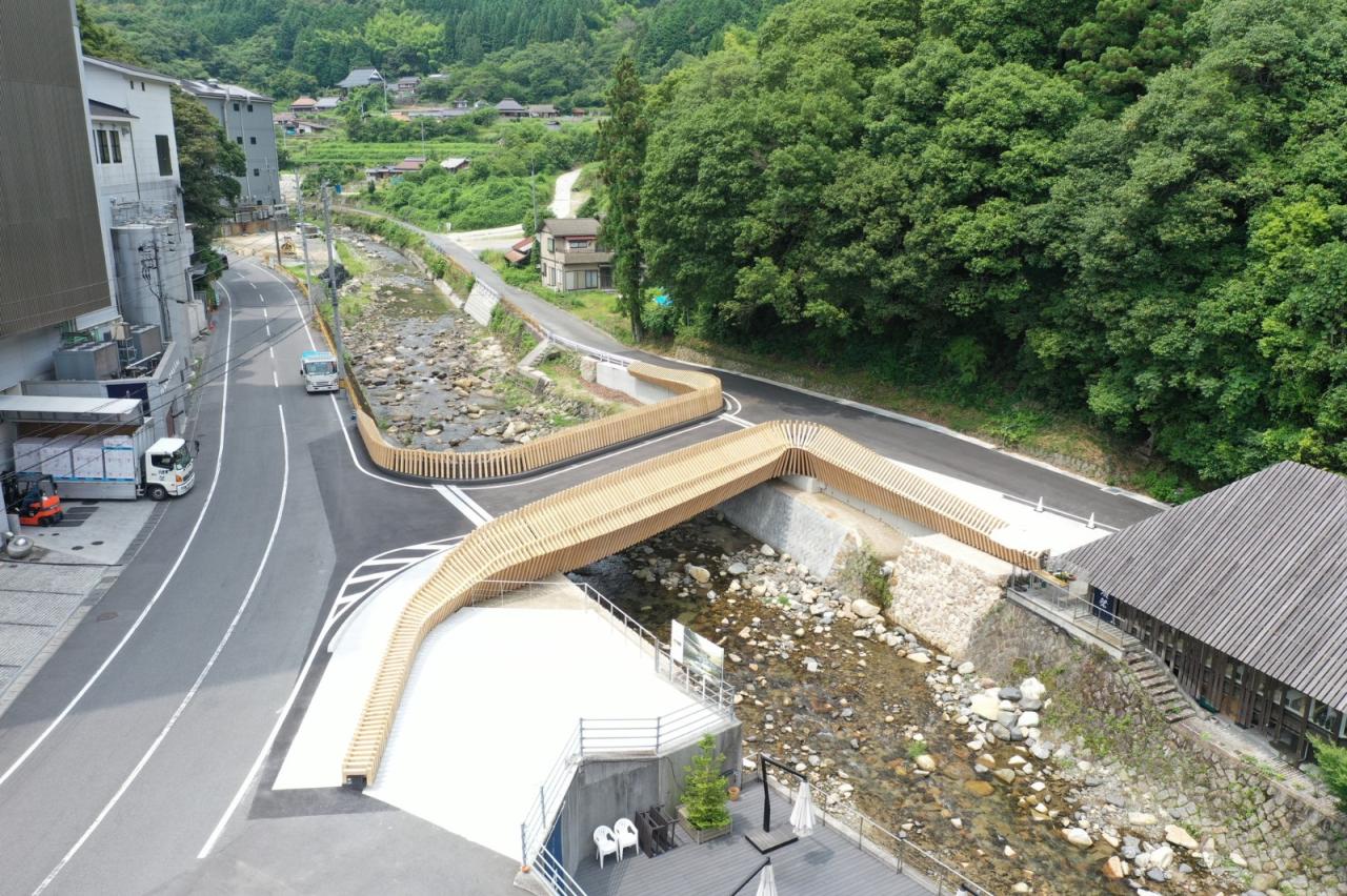 BIM建筑|传统木工技艺与现代计算科技相结合,久杉桥 / 隈研吾建筑都市设计事务所 BIM建筑|传统木工技艺与现代计算科技相结合,久杉桥 / 隈研吾建筑都市设计事务所