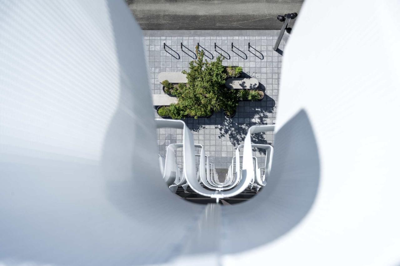 BIM建筑|RKM740“拉链” 塔楼 / J. Mayer H. Architects BIM建筑|RKM740“拉链” 塔楼 / J. Mayer H. Architects