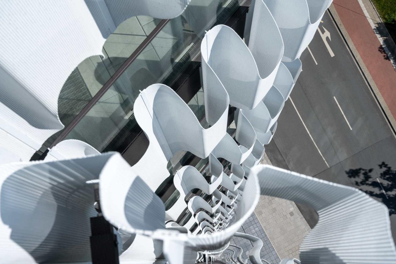 BIM建筑|RKM740“拉链” 塔楼 / J. Mayer H. Architects BIM建筑|RKM740“拉链” 塔楼 / J. Mayer H. Architects