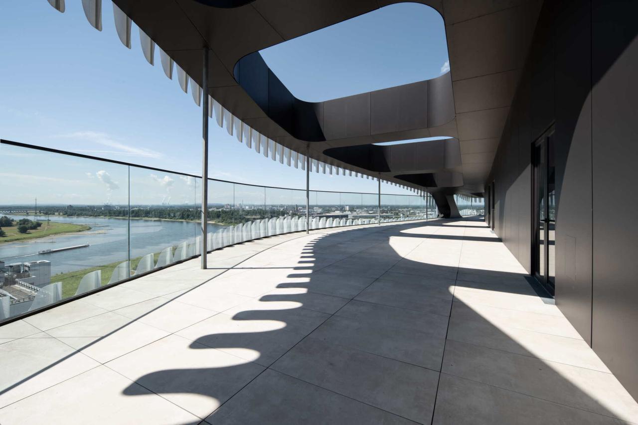 BIM建筑|RKM740“拉链” 塔楼 / J. Mayer H. Architects BIM建筑|RKM740“拉链” 塔楼 / J. Mayer H. Architects
