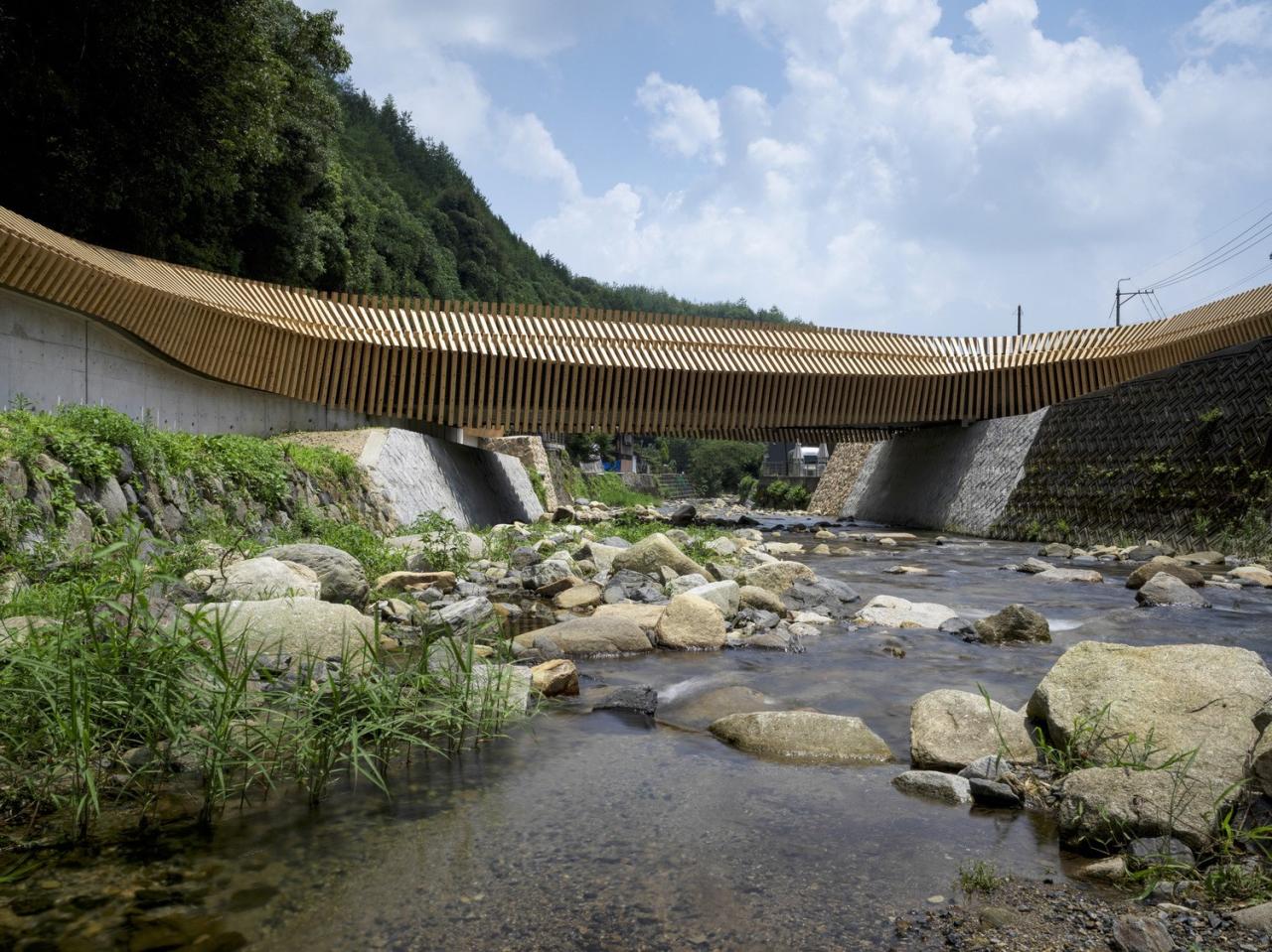 BIM建筑|传统木工技艺与现代计算科技相结合,久杉桥 / 隈研吾建筑都市设计事务所 BIM建筑|传统木工技艺与现代计算科技相结合,久杉桥 / 隈研吾建筑都市设计事务所