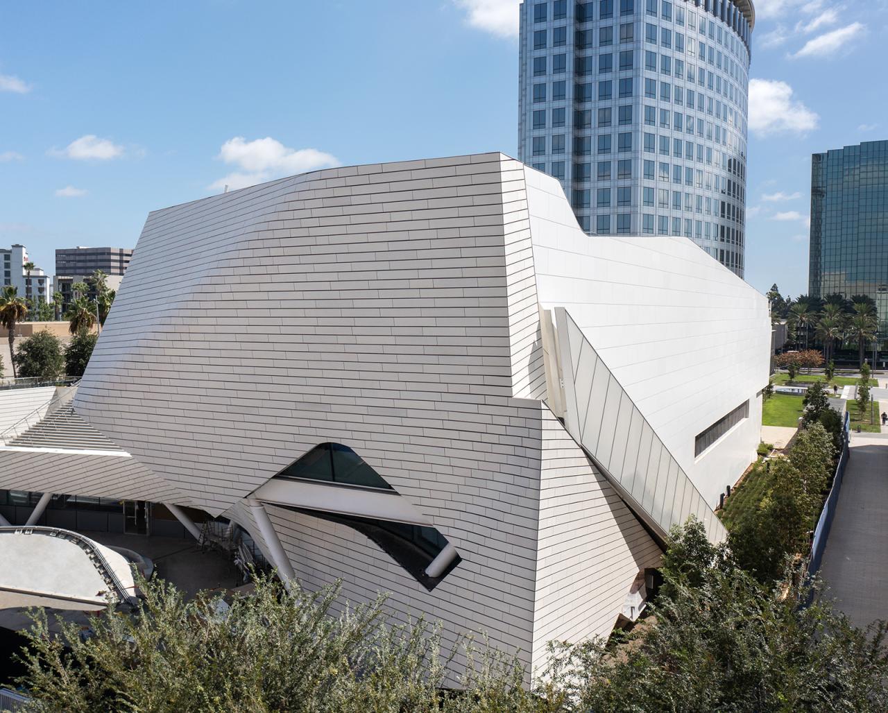 BIM建筑|美国加州橙县艺术博物馆 / Morphosis BIM建筑|美国加州橙县艺术博物馆 / Morphosis