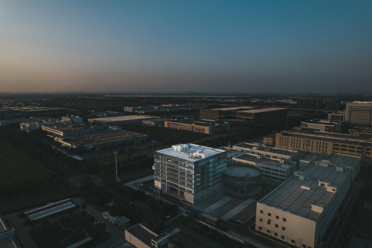 BIM建筑|国方电子研发中心 / 平介设计,苏州大学建筑学院 BIM建筑|国方电子研发中心 / 平介设计,苏州大学建筑学院