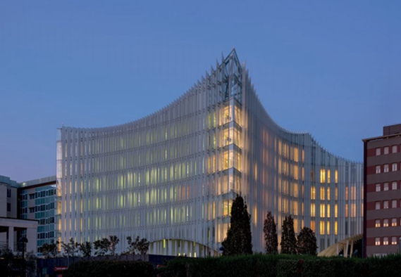 BIM建筑|马里奥·库奇内拉设计陶瓷片覆盖的米兰医院 BIM建筑|马里奥·库奇内拉设计陶瓷片覆盖的米兰医院