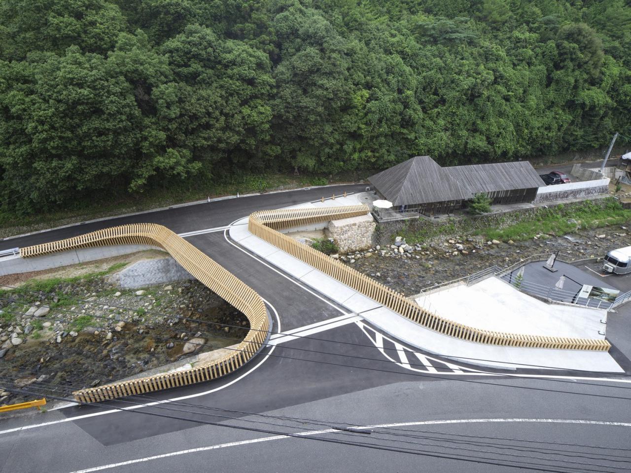 BIM建筑|传统木工技艺与现代计算科技相结合,久杉桥 / 隈研吾建筑都市设计事务所 BIM建筑|传统木工技艺与现代计算科技相结合,久杉桥 / 隈研吾建筑都市设计事务所