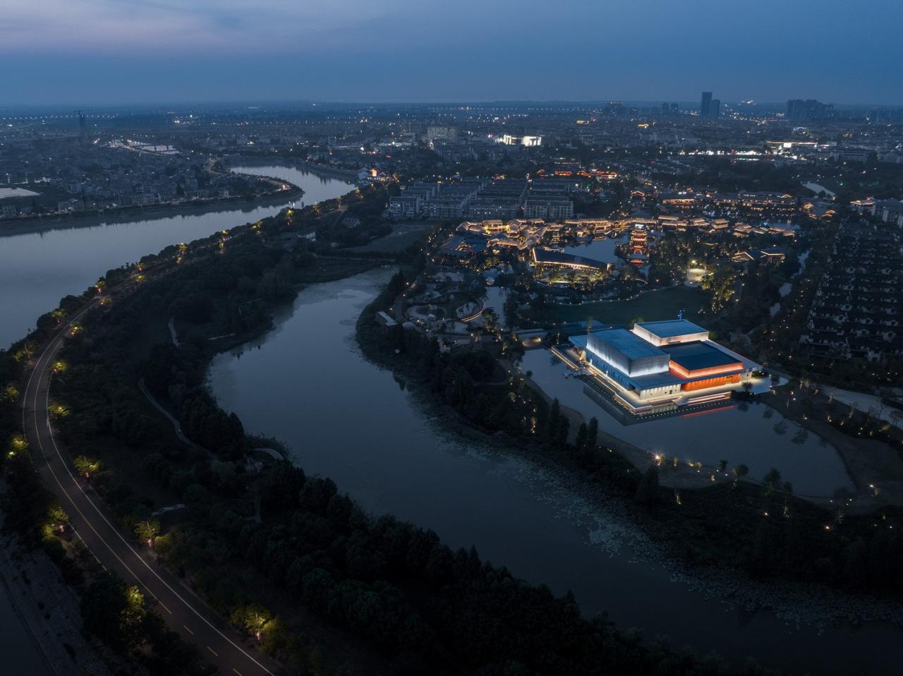 BIM建筑|乐活集盒:南京雅达 · 子罗城 / line+建筑事务所、gad BIM建筑|乐活集盒:南京雅达 · 子罗城 / line+建筑事务所、gad