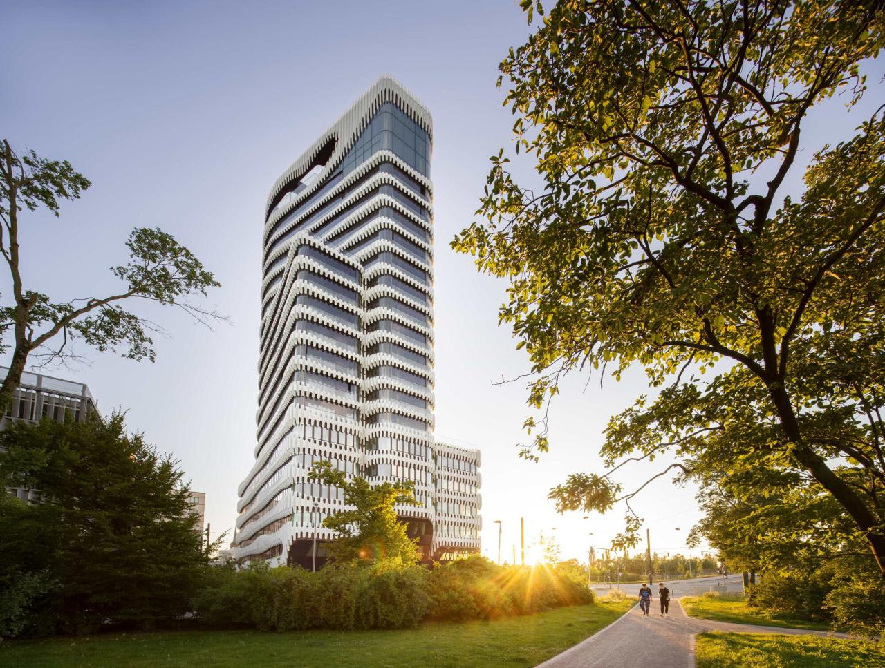 BIM建筑|RKM740“拉链” 塔楼 / J. Mayer H. Architects BIM建筑|RKM740“拉链” 塔楼 / J. Mayer H. Architects