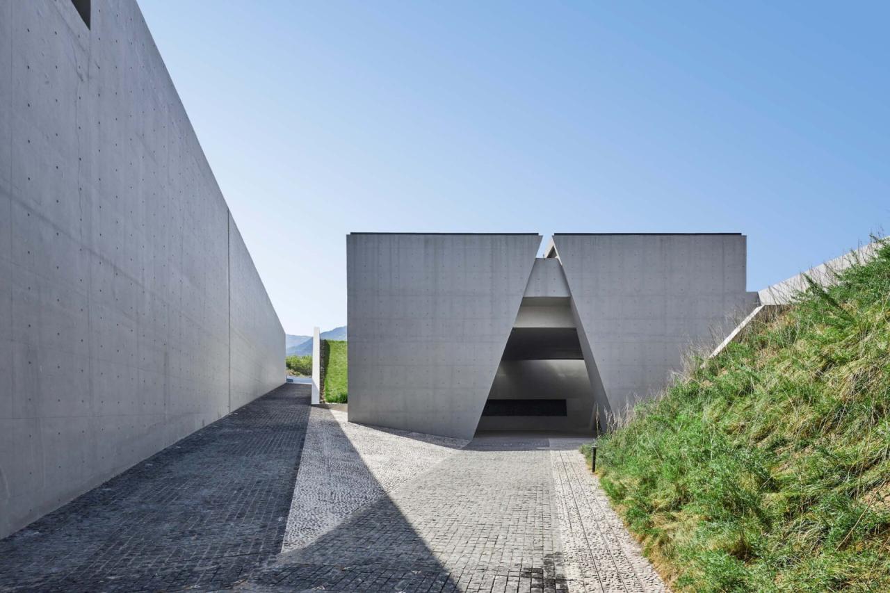 BIM建筑|西安秦始皇帝陵博物院铜车马博物馆 / 止境设计工作室 BIM建筑|西安秦始皇帝陵博物院铜车马博物馆 / 止境设计工作室