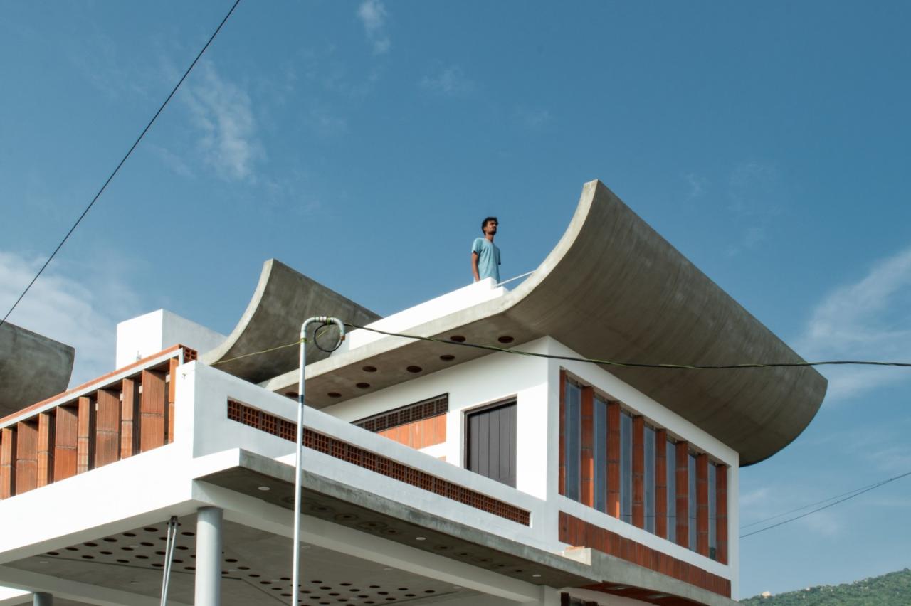 BIM建筑|印度 Coimbatore 修行中心 / Masonry of Architects BIM建筑|印度 Coimbatore 修行中心 / Masonry of Architects