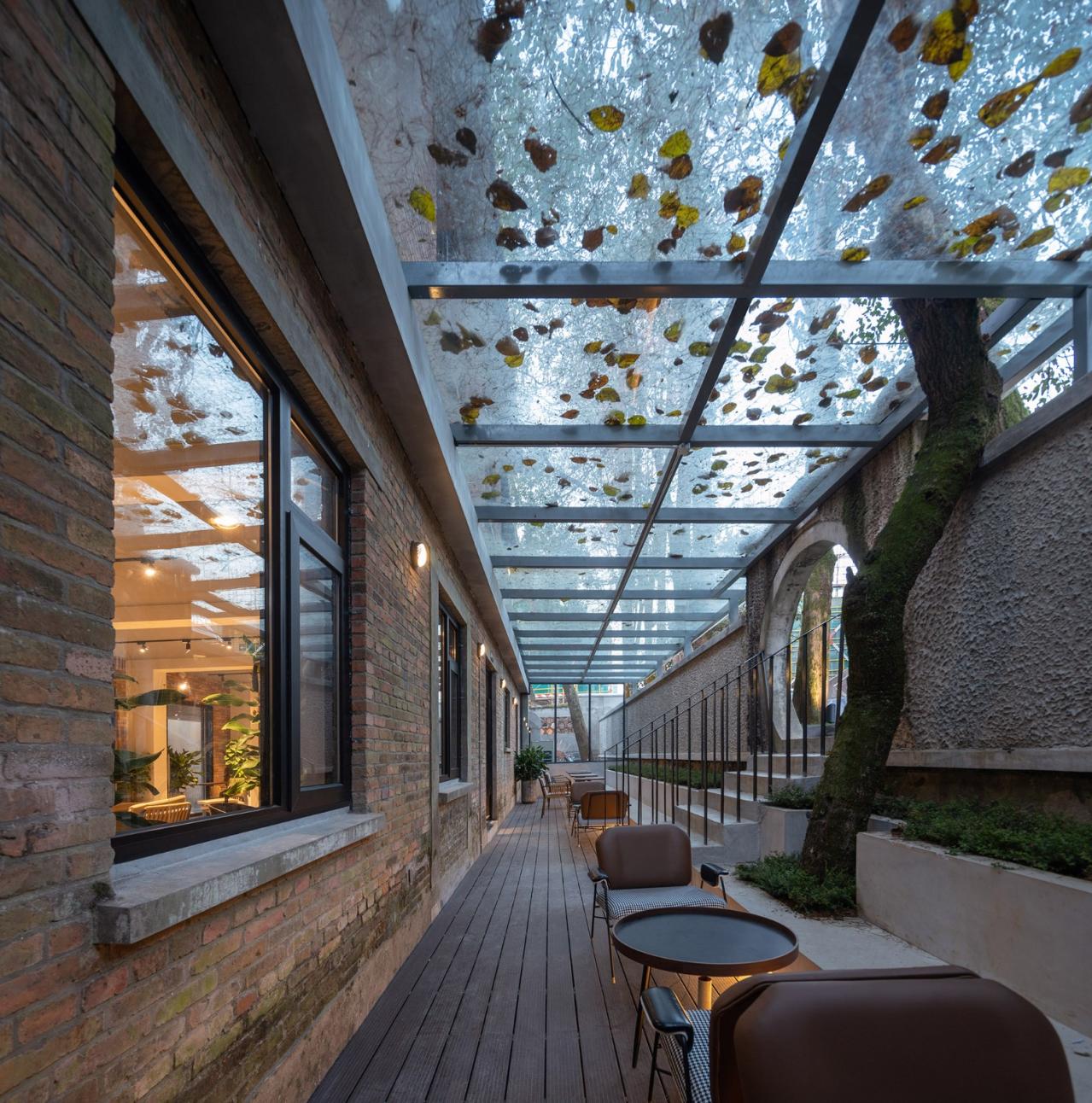 BIM建筑|龙游溪口镇乡村未来社区圃舍·溪口共享民宿 / 上海严旸建筑设计工作室 BIM建筑|龙游溪口镇乡村未来社区圃舍·溪口共享民宿 / 上海严旸建筑设计工作室